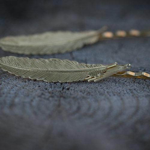 Accessory - Lace Brick Design Feather Hair Pins