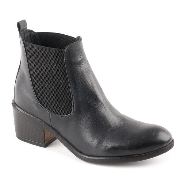 Footwear - Bueno European Handmade Leather Boot - Dunne