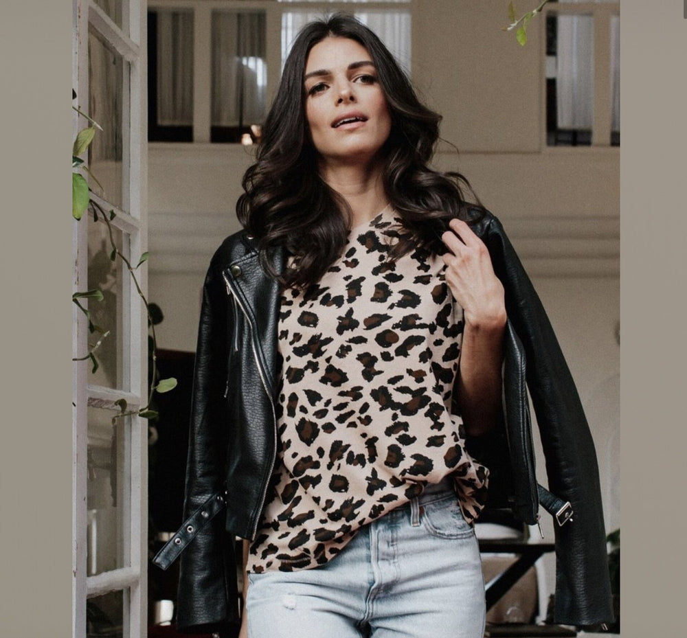 Top - Brunette The Label Leopard Tee