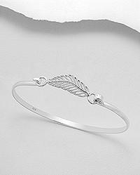 Jewelry - Leaf Bangle Bracelet