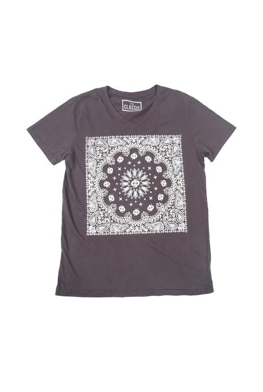 Top - Paisley V-Neck Tee